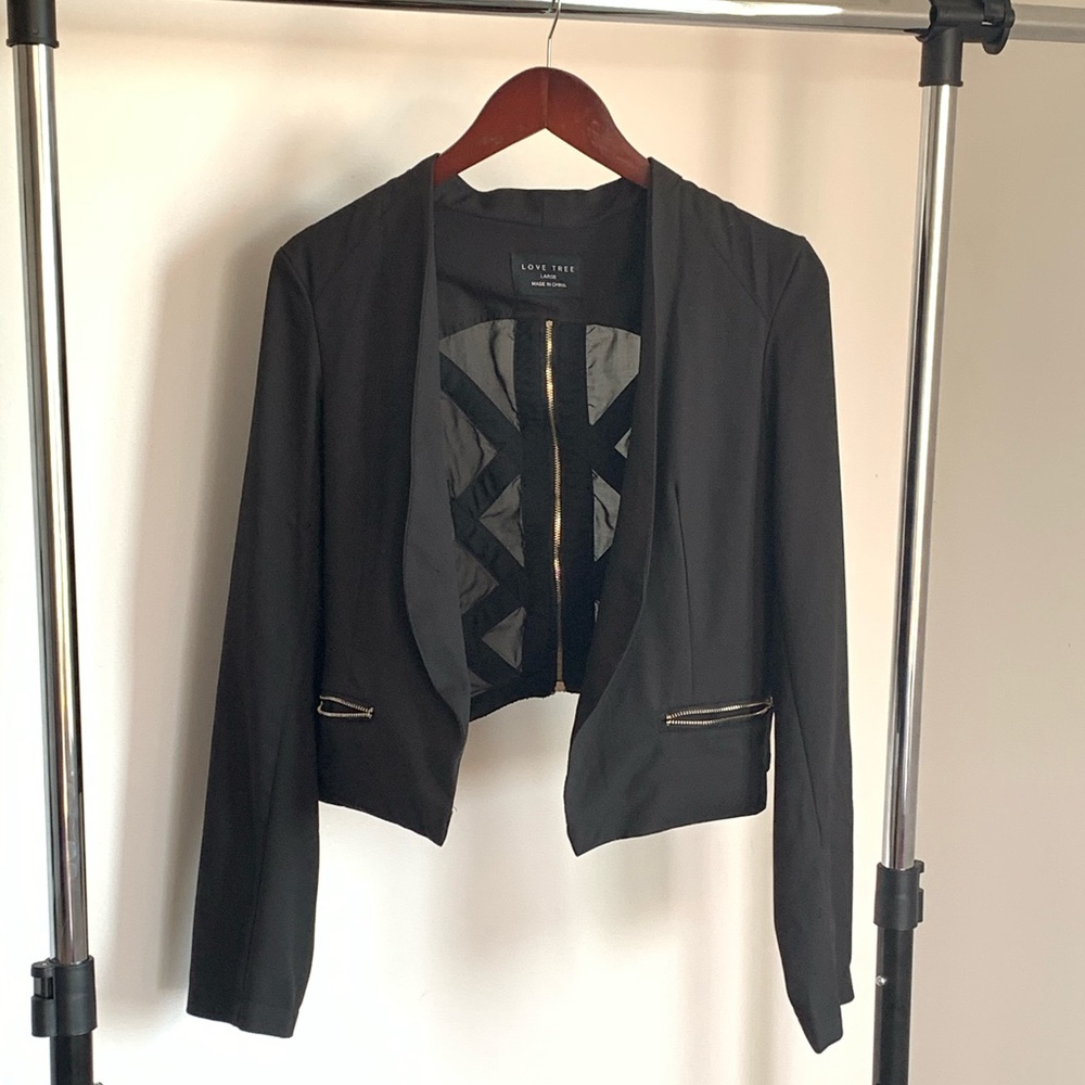 Black Bolero